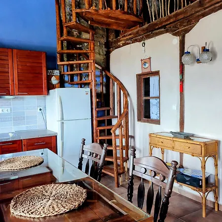 Maison Adoree Villa Vrasná